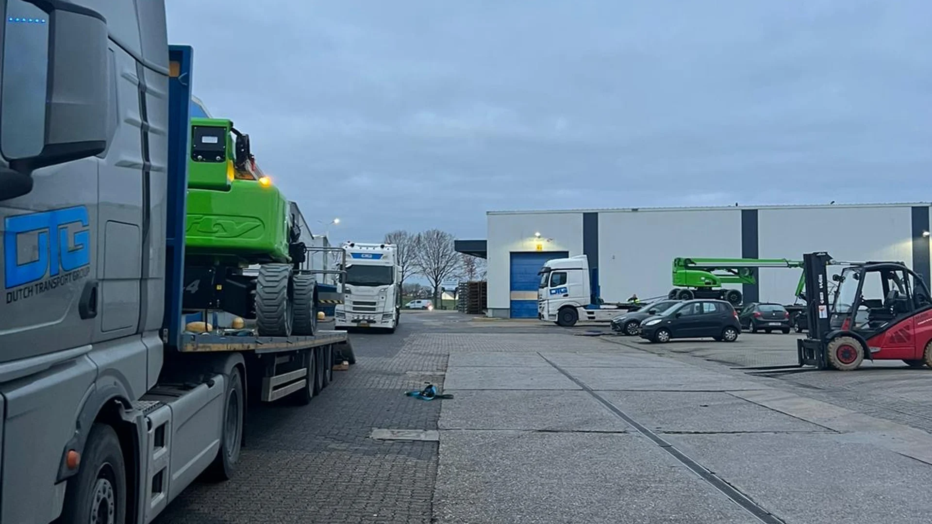 Dutch Transport Group vloot onderweg in Nederland